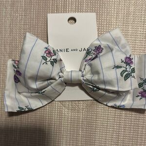 Janie and Jack Purple and White Floral Hair Accessory